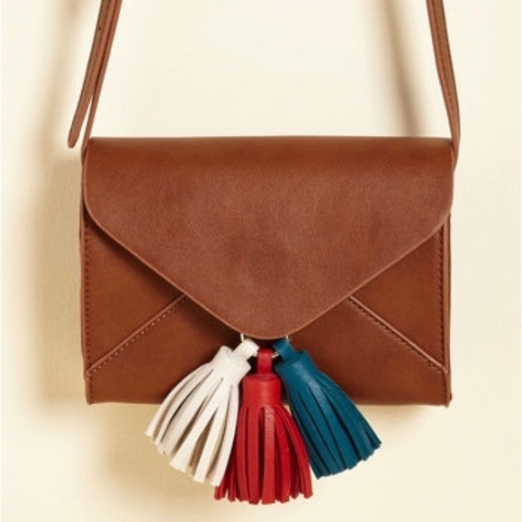 Modcloth Handbags - nwt modcloth • “with fringe like this” bag